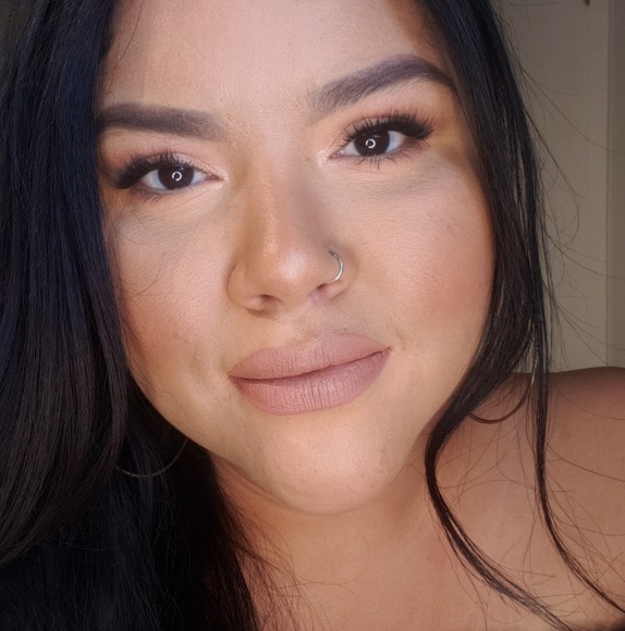 Meet your Posher, Samantha - Picture 1 of 1